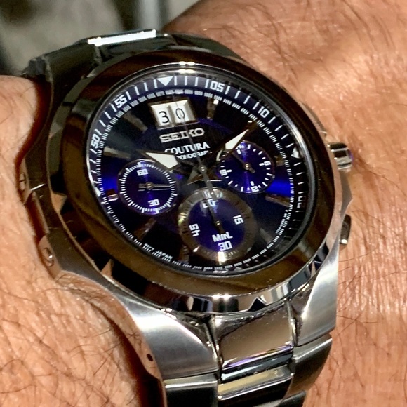 New Seiko Coutura Chronograph Marine Blue Dial - Picture 6 of 9